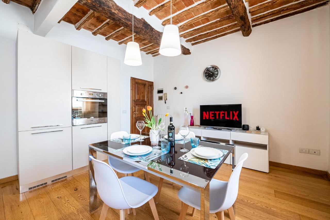 Suite 35 Nel Centro Storico Di Siena In The Historic Center Of Сиена Екстериор снимка