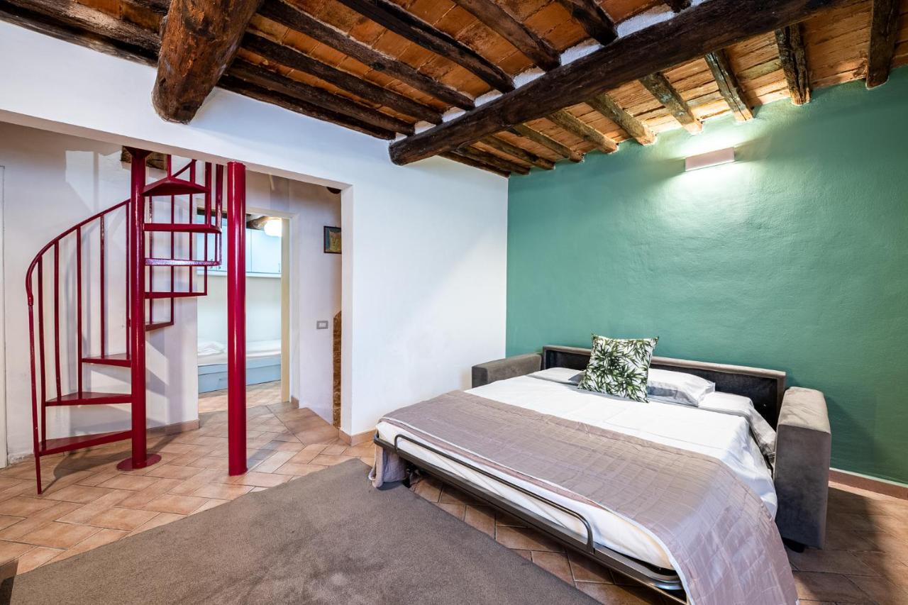 Suite 35 Nel Centro Storico Di Siena In The Historic Center Of Сиена Екстериор снимка